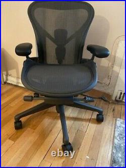 Herman Miller Aeron Chair Size A Graphite/Graphite Brand New withTags