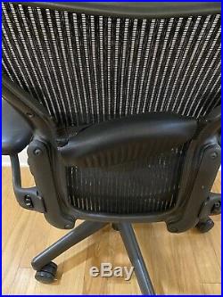 Herman Miller Aeron Chair Size A (Small) READ Description