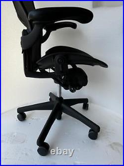 Herman Miller Aeron Chair Size B