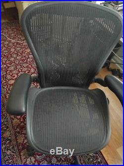 Herman Miller Aeron Chair, Size B, All Features, Adjustable Lumbar Support