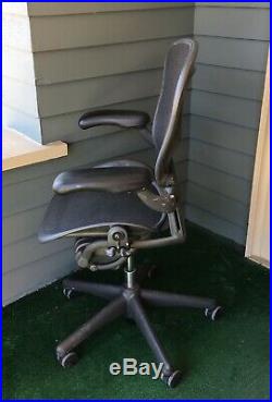 Herman Miller Aeron Chair Size B Eames Era