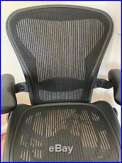 Herman Miller Aeron Chair Size B Excellent Condition Computer Chair