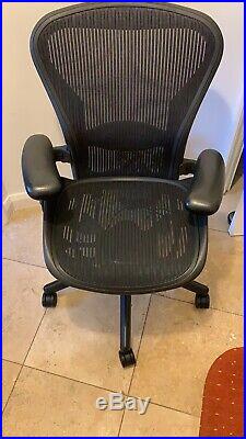 Herman Miller Aeron Chair Size B Excellent Condition Local Delivery