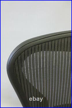Herman Miller Aeron Chair Size B Fully Adjustable Excellent Condition
