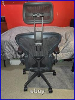 Herman Miller Aeron Chair Size B Fully Loaded, Posture Fit, Atlas Headrest