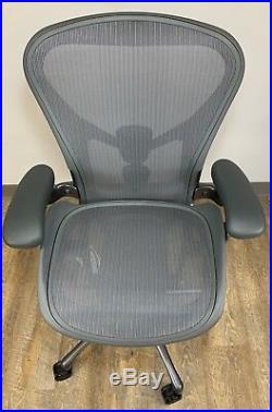 Herman Miller Aeron Chair Size B Fully Loaded Posturefit Adjustable Arms 7
