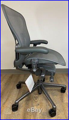 Herman Miller Aeron Chair Size B Fully Loaded Posturefit Adjustable Arms 7