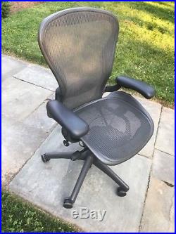 Herman Miller Aeron Chair Size B - Fully Loaded with Lumbar