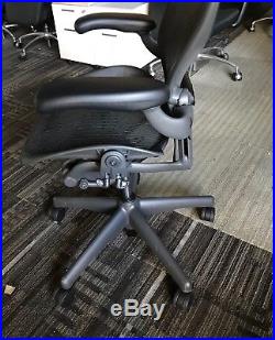 Herman Miller Aeron Chair Size B Good condition