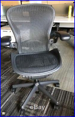 Herman Miller Aeron Chair Size B Good condition