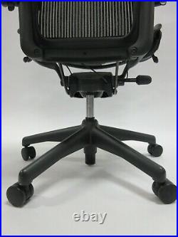 Herman Miller Aeron Chair Size B (Graphite Colorway)