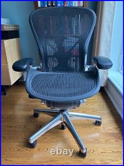 Herman Miller Aeron Chair Size B Graphite Made in USA