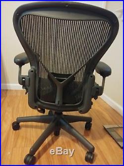 Herman Miller Aeron Chair Size B Great Condition