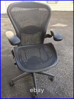 Herman Miller Aeron Chair Size B Height Adjustable Arms Seat Black Color Mesh