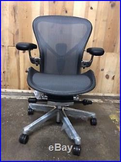 Herman Miller Aeron Chair Size B Medium Fully Adjustable Graphite Remastered New