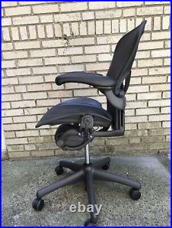 Herman Miller Aeron Chair Size B Posture Fit Model Excellent Condition