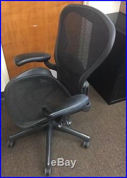 Herman Miller Aeron Chair Size B With Lumbar Fully Adjustable Arms Office chair