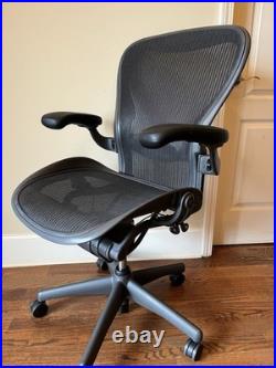 Herman Miller Aeron Chair Size C Fully loaded Version