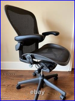 Herman Miller Aeron Chair Size C Fully loaded Version