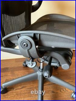 Herman Miller Aeron Chair Size C Fully loaded Version