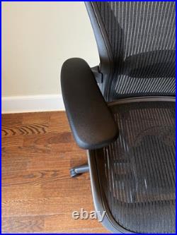 Herman Miller Aeron Chair Size C Fully loaded Version