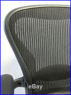 Herman Miller Aeron Chair Size C (Large) in Graphite/Black