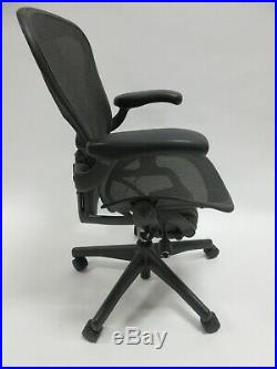 Herman Miller Aeron Chair Size C in Excellent Condition