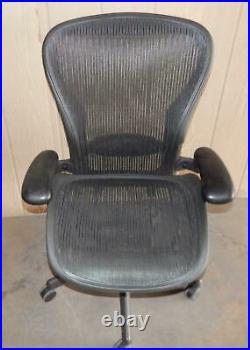 ^^ Herman Miller Aeron Chair Size Large- Black (hm-1)