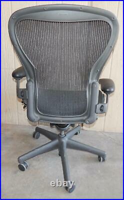 ^^ Herman Miller Aeron Chair Size Large- Black (hm-32)