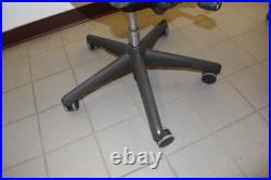 ^^ Herman Miller Aeron Chair Size Medium Black (hmc#12)