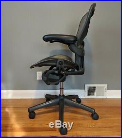 Herman Miller Aeron Chair by Chadwick and Stumpf Contemporary Office Size B