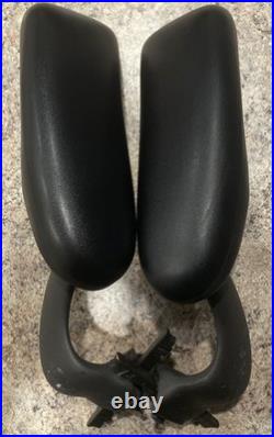 Herman Miller Aeron Classic Chair Arm Fully Adjustable Left and Right