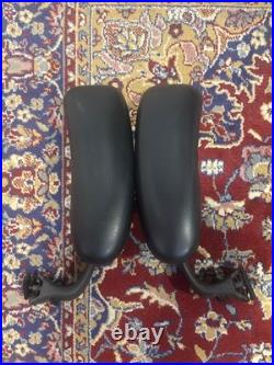 Herman Miller Aeron Classic Chair Arm Fully Adjustable Left and Right