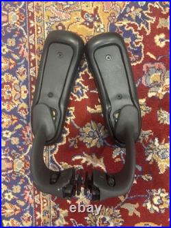 Herman Miller Aeron Classic Chair Arm Fully Adjustable Left and Right