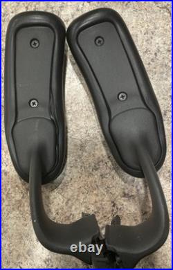 Herman Miller Aeron Classic Chair Arm Fully Adjustable Left and Right