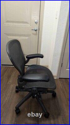 Herman Miller Aeron Classic Chair Size B Graphite