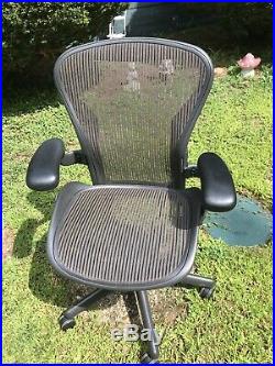 Herman Miller Aeron Classic Design Office Chair with labels 1997 B size