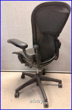 Herman Miller Aeron Classic Mesh Office Desk Chair Size B Basic