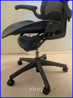 Herman Miller Aeron Classic Office Chair Size C (Large) / for local DFW pickup