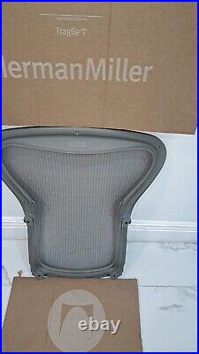 Herman Miller Aeron Classic Size B TITANIUM SILVER BACKREST