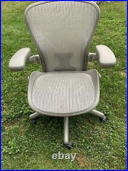 Herman Miller Aeron Classic Titanium (Silver/Grey) PostureFit Chair Size B