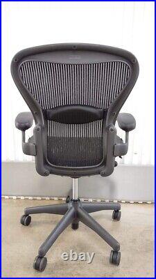 Herman Miller Aeron Computer Office Desk Chair Size B (Medium) Ergonomic