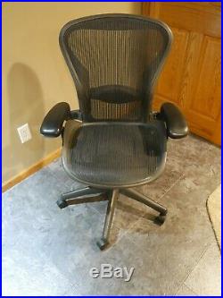 Herman Miller Aeron Desk Chair! Constructed of exceptional materials! SAVE BIG $