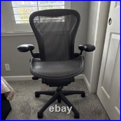 Herman Miller Aeron Ergonomic Adjustable Black Office Desk Chair