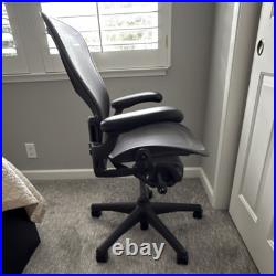 Herman Miller Aeron Ergonomic Adjustable Black Office Desk Chair