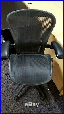 Herman Miller Aeron Ergonomic Chair Size B