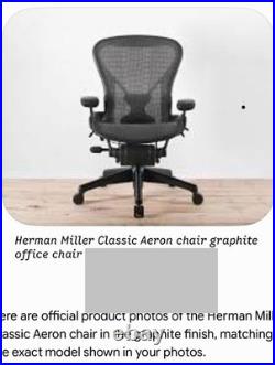 Herman Miller Aeron Ergonomic Office/Desk Chair Size B Graphite PostureFit