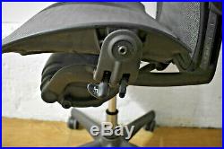Herman Miller Aeron Ergonomic Office Swivel Chair Posture Fit Tuxedo Size B