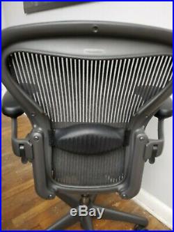 Herman Miller Aeron Fully Loaded Office Chair Sz A With Manual Lumbar
