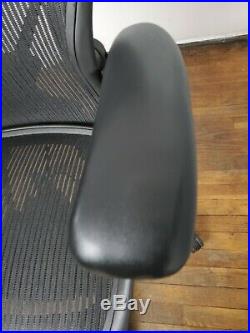 Herman Miller Aeron Fully Loaded Office Chair Sz B With Posture Fit